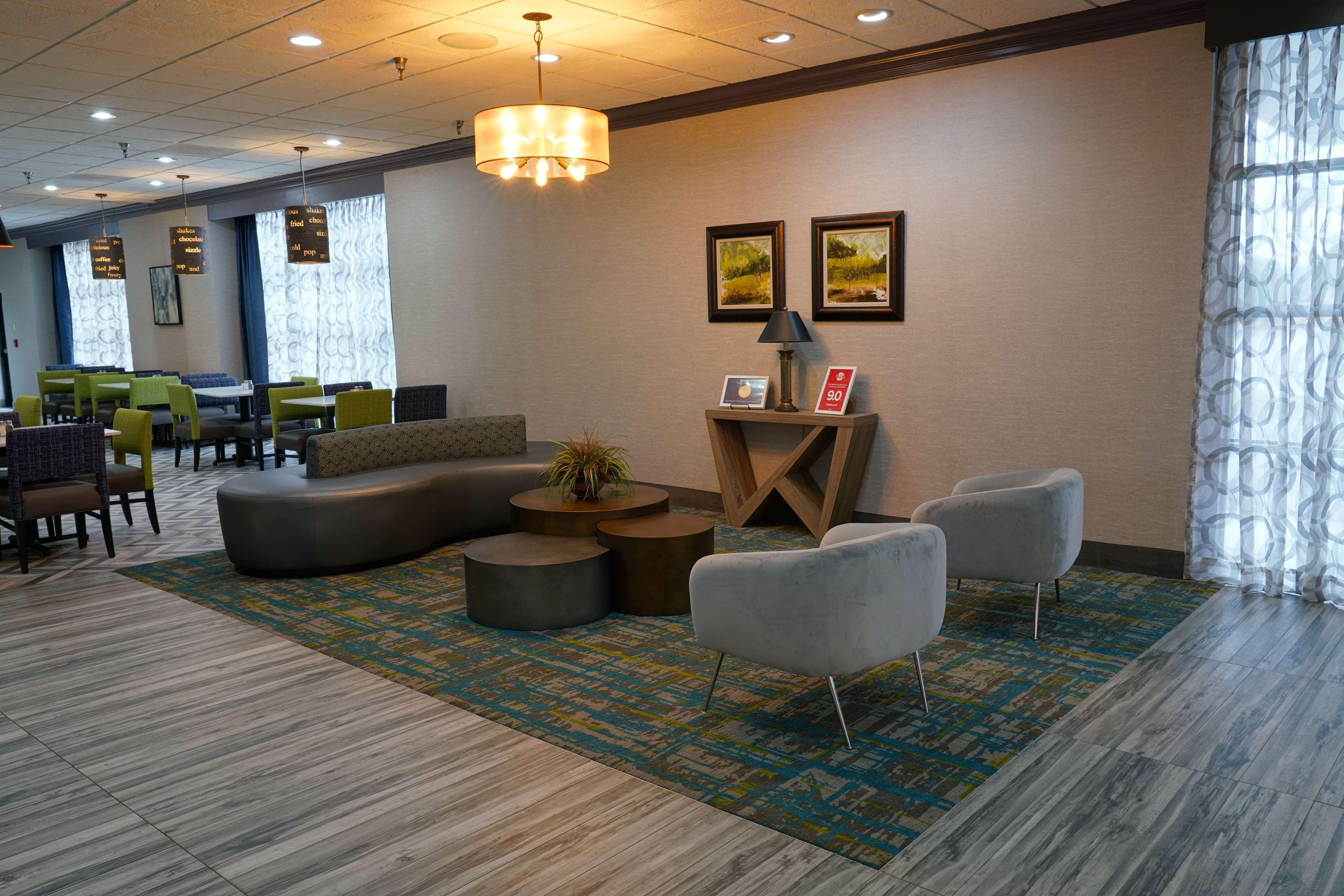 Best Western Plus Morristown Conference Center Exterior photo