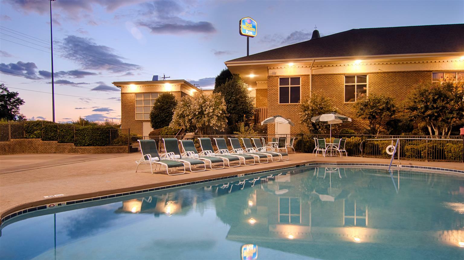 Best Western Plus Morristown Conference Center Exterior photo